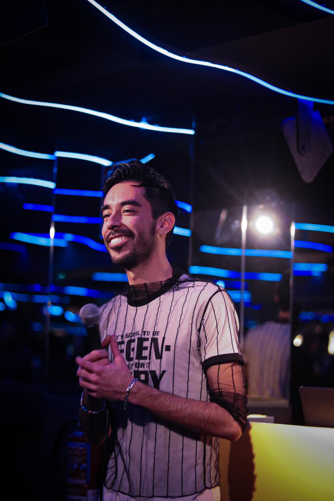 Alejandro, profesor de canto online en Erizo