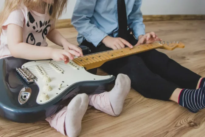 Beneficios de tocar música en niños Beneficios de tocar música en niños